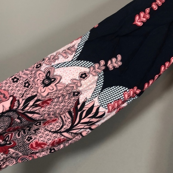 Weekend by Suzanne Betro Blouse Small - Picture 3 of 6